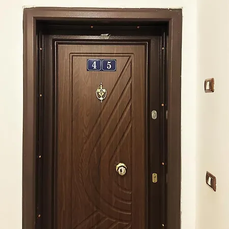 Duonest تيرانا